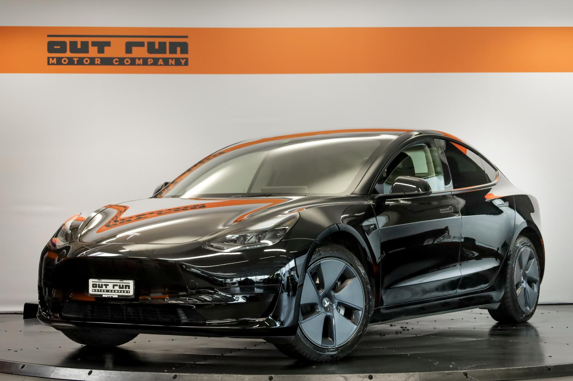 TESLA Model 3 Standard Range Plus