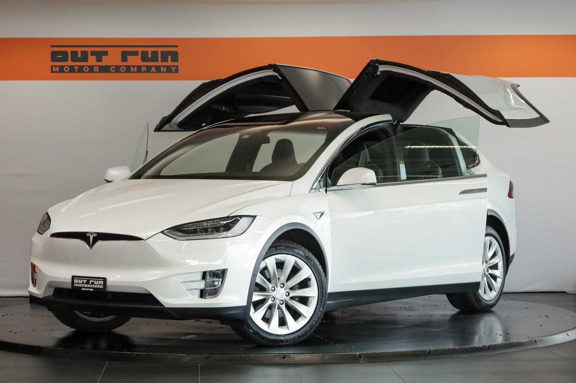 TESLA Model X Maximale-Reichweite 6 seats